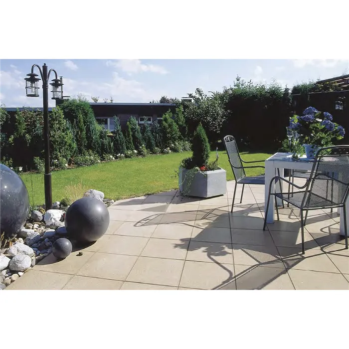 SEMMELROCK CORONA BRILLANT / dlaždice 40,5x40,5x3,8 cm, povrch z přírodního kamene - obilná žlutá