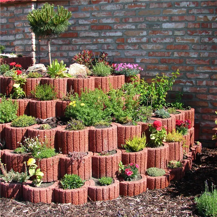 SEMMELROCK RUNDFLOR / svahová tvarovka 30x25x20 cm, kruhová malá, hrubý povrch - červená