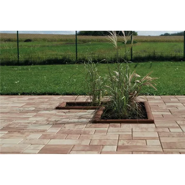 SEMMELROCK ZAHRADNÍ OBRUBNÍK / 100x5x20 cm, horní plocha oblá - červená