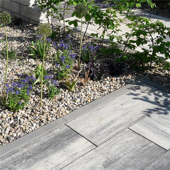 SEMMELROCK METRA 8 / chodníkový obrubník - půlka 50x8x25 cm, horní plocha rovná - šedá