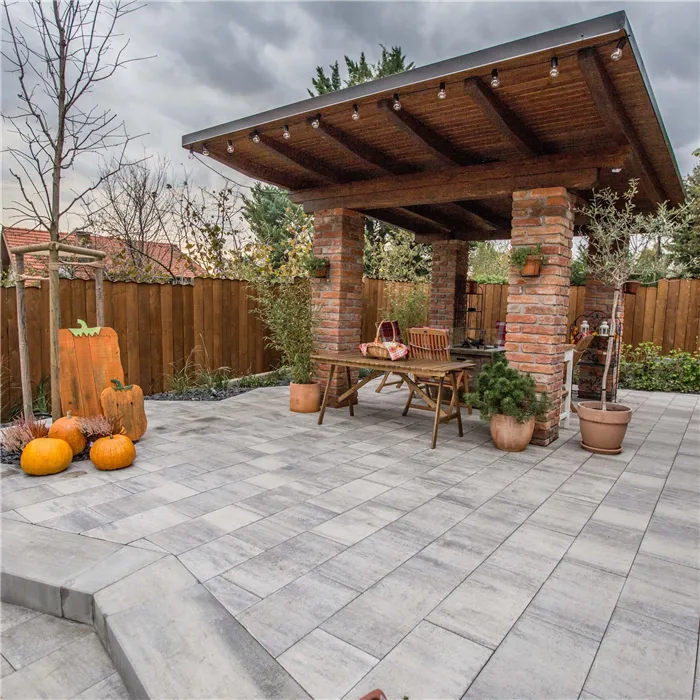 SEMMELROCK ASTI COLORI protect / dlaždice s rovnými hranami a Colorflow povrchem 60x30x5 cm - bíločerná