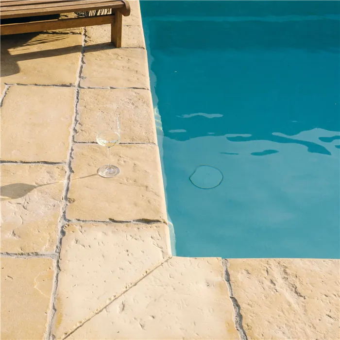 SEMMELROCK BRADSTONE OLD TOWN / bazénový lem - rohový prvek 45x45x4 cm - pískovcová